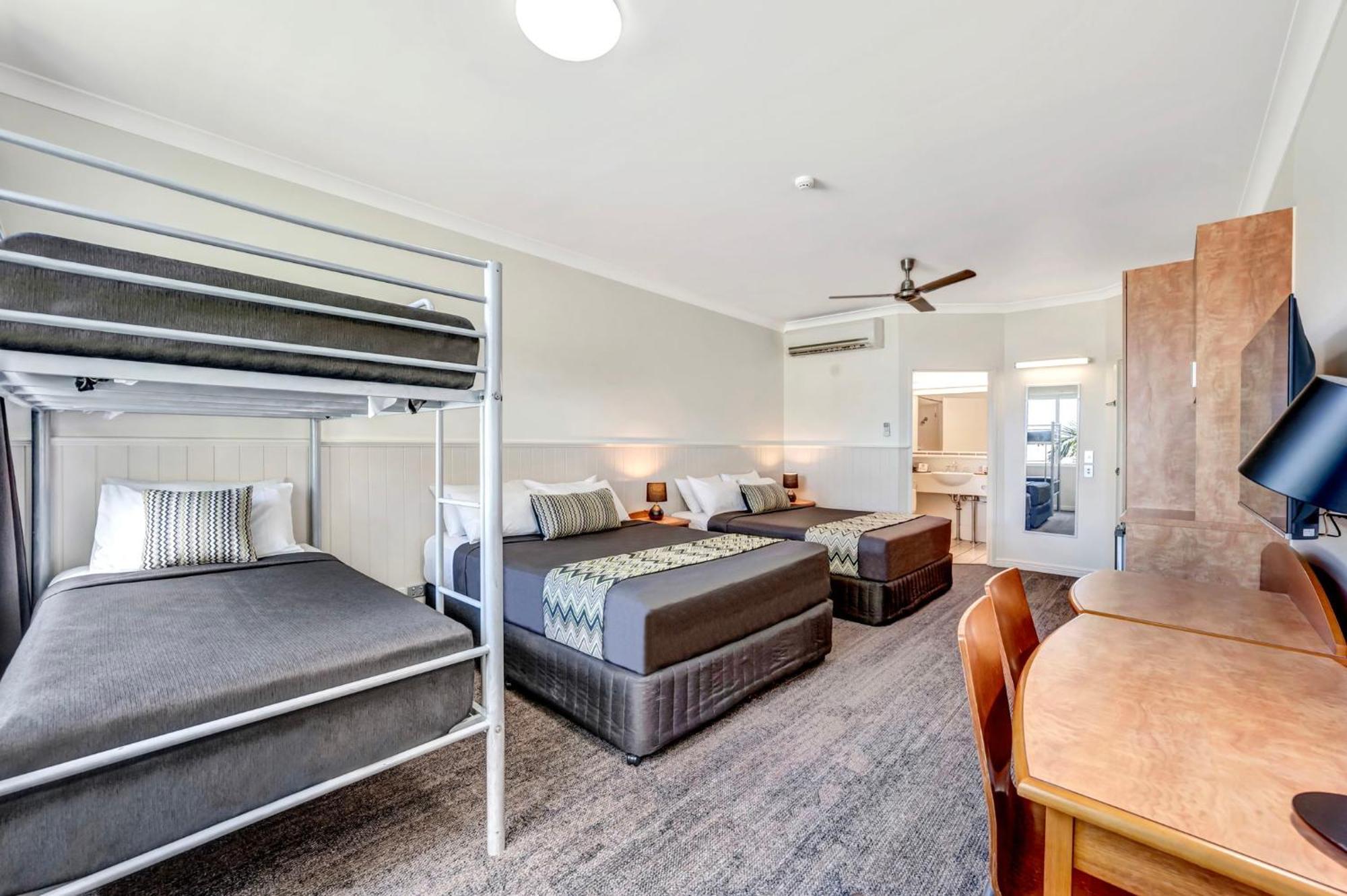 City Oasis Inn Townsville, Surestay Collection By BW Exterior photo
