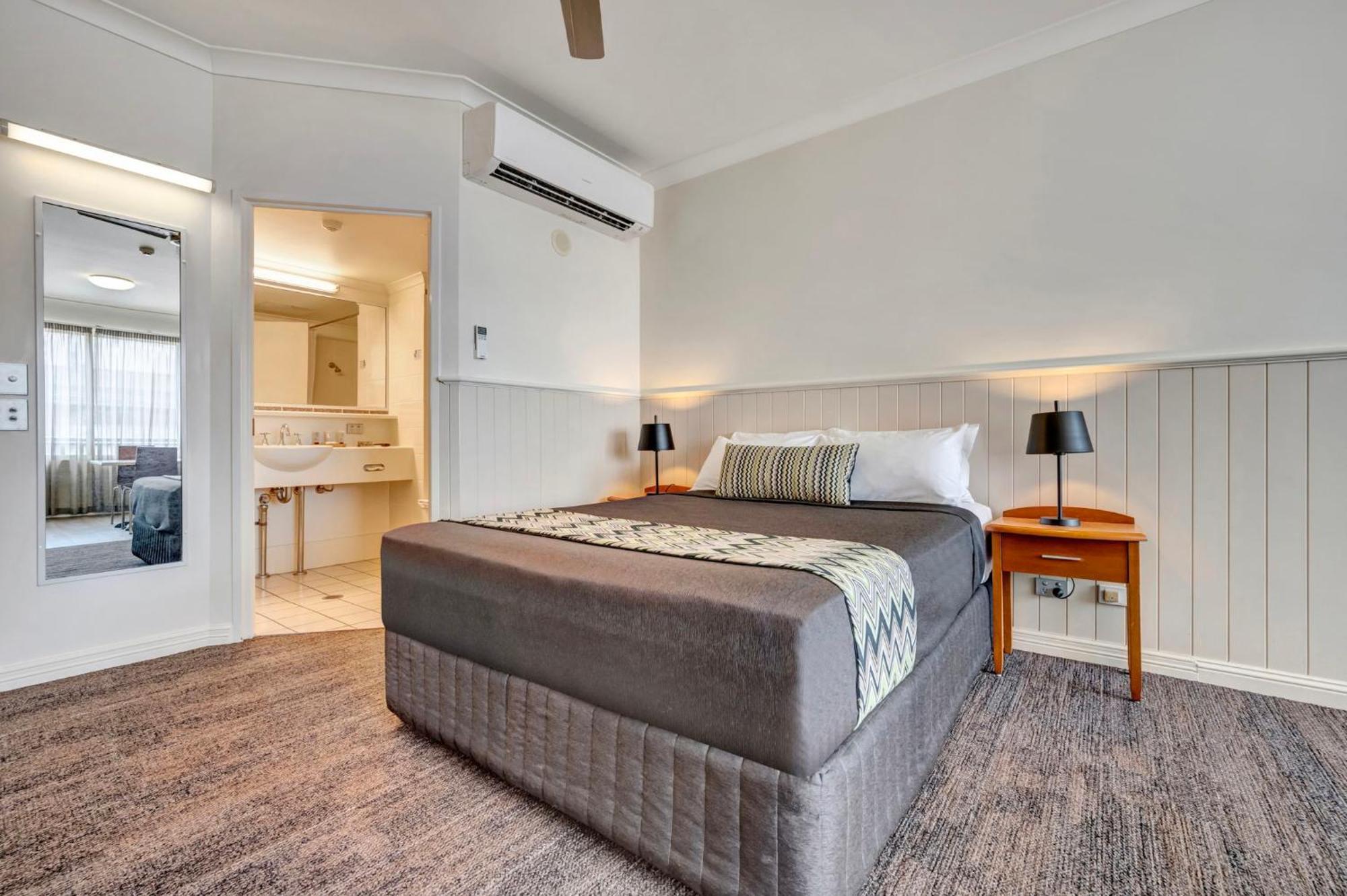 City Oasis Inn Townsville, Surestay Collection By BW Exterior photo
