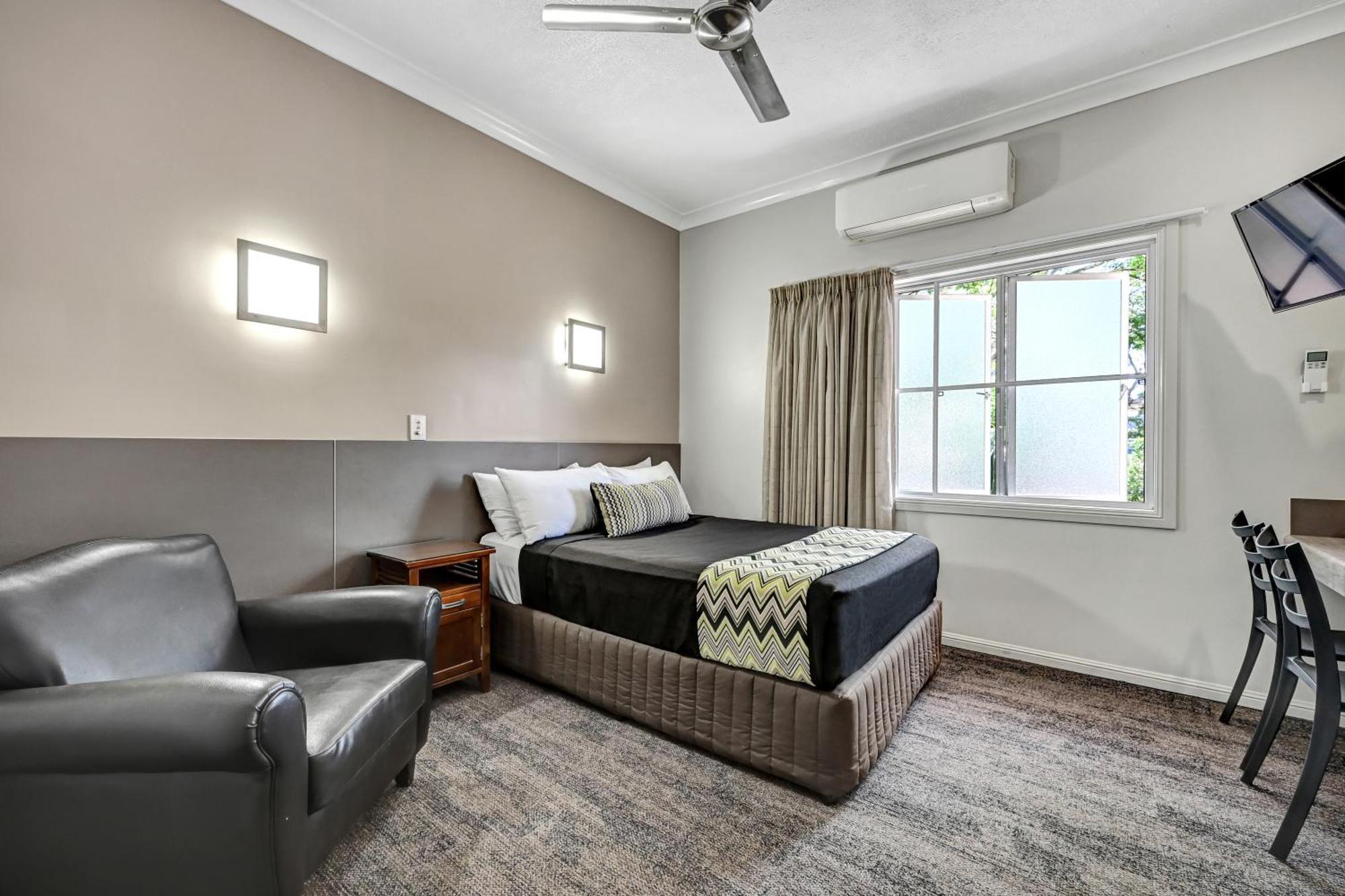City Oasis Inn Townsville, Surestay Collection By BW Exterior photo